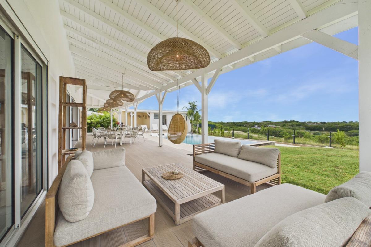6.Location villa avec piscine vue mer Saint François Guadeloupe